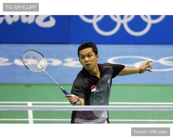 陶菲克·希达亚特神级反手再现赛场,震撼世界羽坛