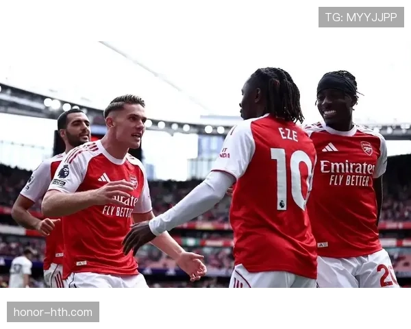 森林队锋线组合崭露头角，开启英超赛季进攻新篇章