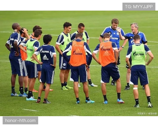 诺丁汉球员状态火热，助力球队稳步提升再创佳绩