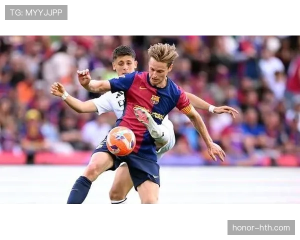 萨拉戈萨本赛季控球能力表现稳健,中场组织效率持续提升 萨拉戈萨本赛季控球能力表现稳健,中场组织效率持续提升